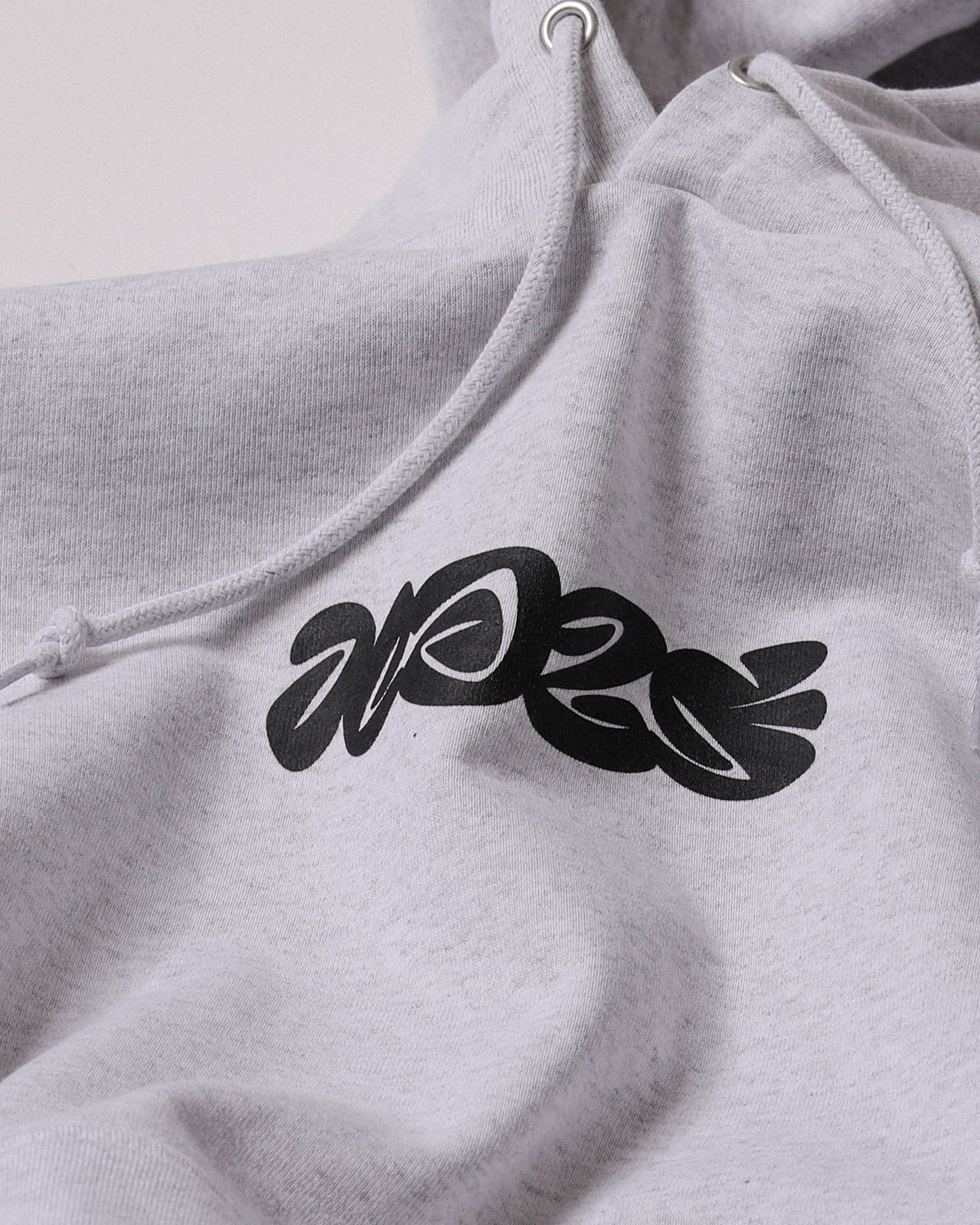 TAGGING LOGO HOODIE