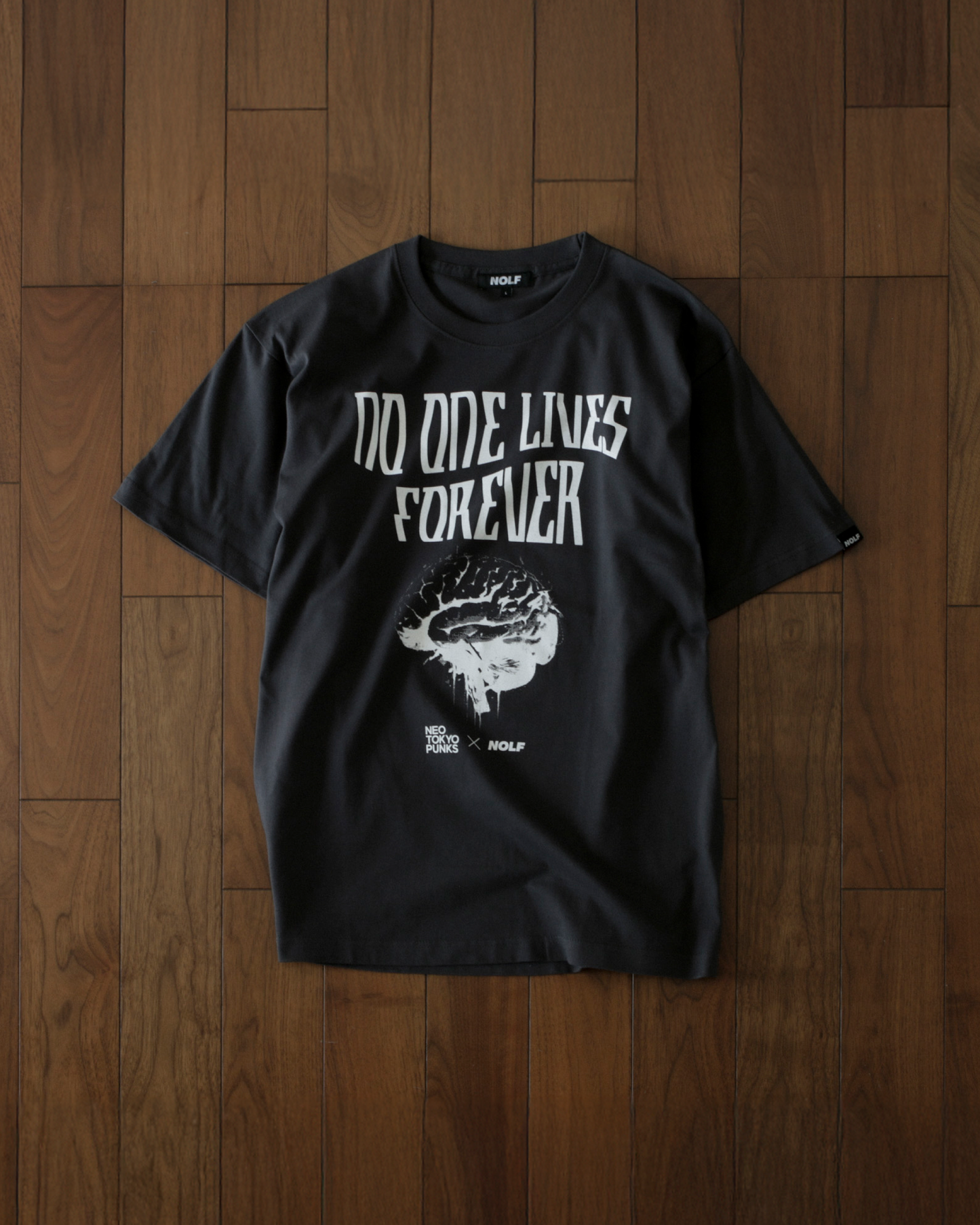 NO ONE LIVES FOREVER S/S T-SHIRT