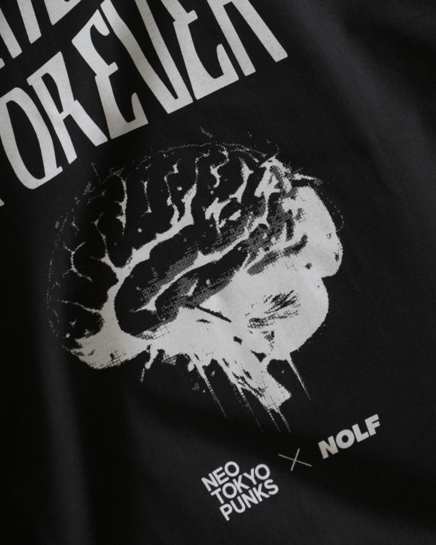 NO ONE LIVES FOREVER S/S T-SHIRT