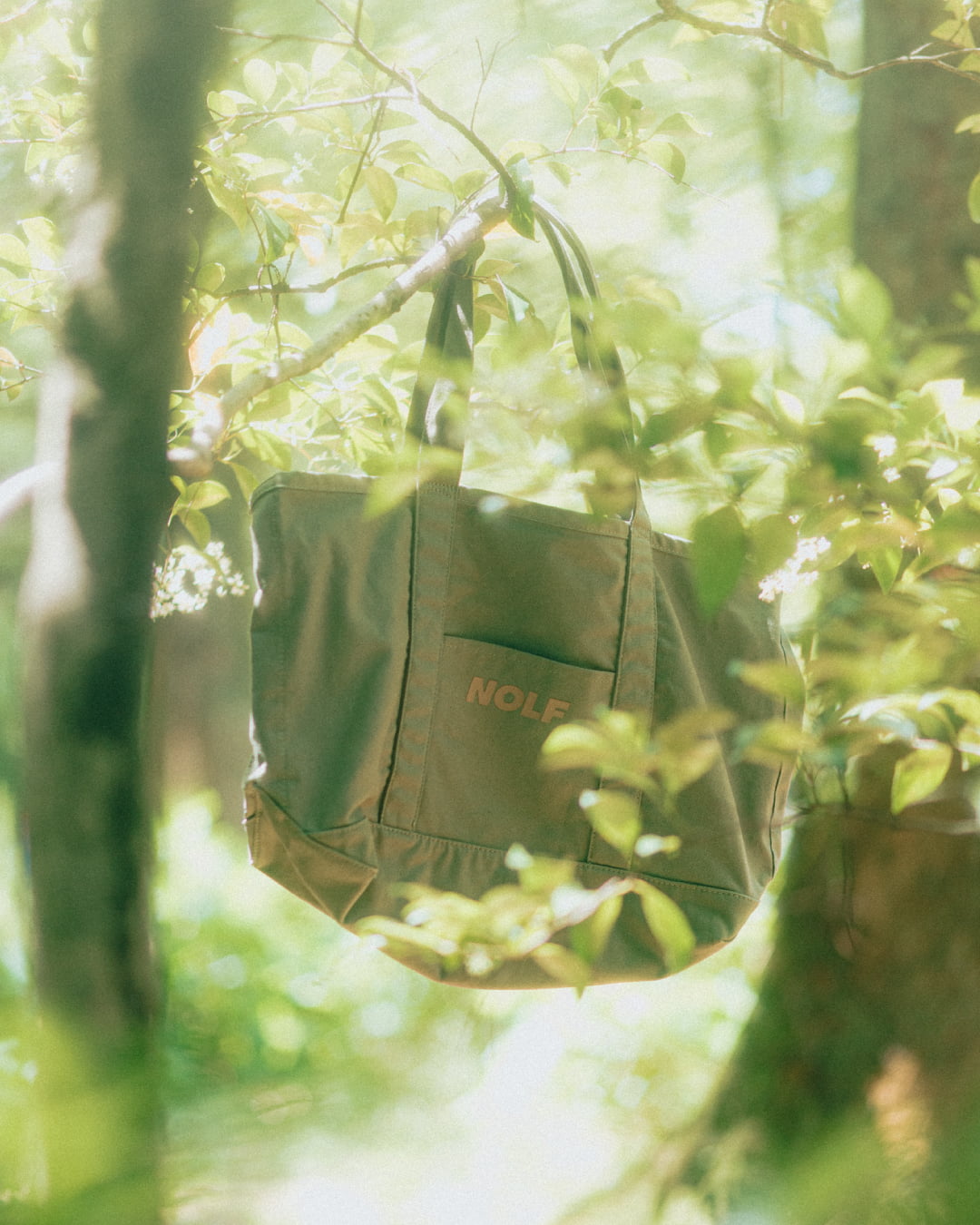 CLASSIC LOGO BIG TOTE