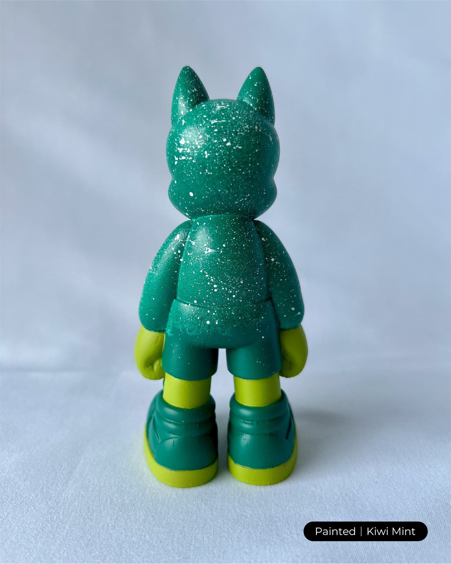 NOLF × ROARS FIGURE